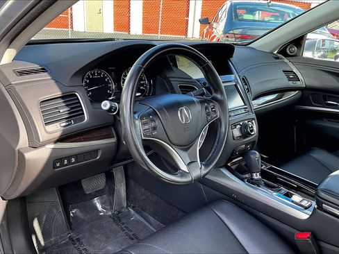 Used 2016 Acura RLX w/ Technology Package FWD image 18