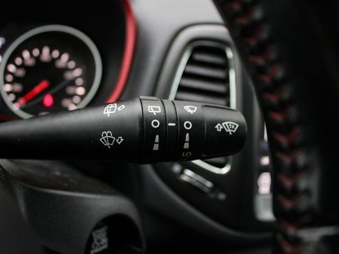 Used 2020 Jeep Compass Trailhawk image 17