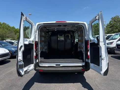 Used 2024 Ford Transit 250 Low Roof w/ Exterior Upgrade Package RWD image 8