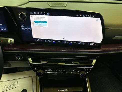 Used 2024 Chevrolet Traverse RS w/ LPO, Floor Liner Package AWD/4WD image 7