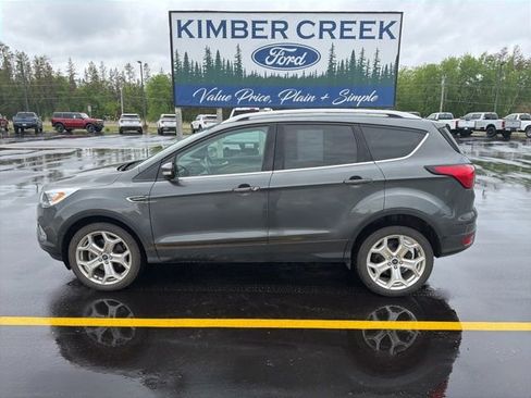 Used 2019 Ford Escape Titanium AWD/4WD image 2