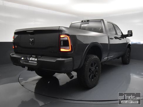Used 2023 RAM 2500 Laramie w/ Night Edition image 49