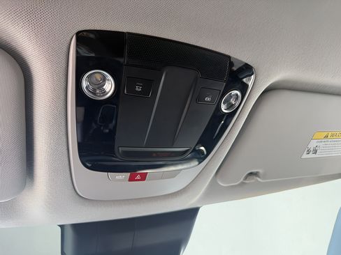 Used 2025 Kia Seltos S FWD image 23