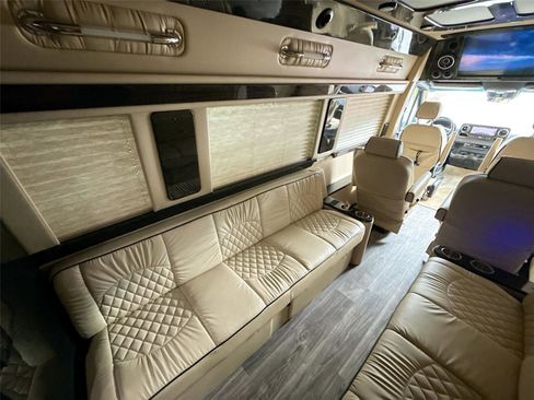 Used 2021 Mercedes-Benz Sprinter 3500 image 16