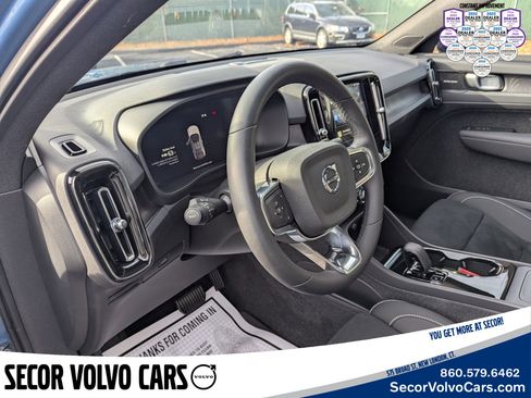 Used 2024 Volvo C40 P8 Recharge Ultimate w/ Protection Package Premier image 7