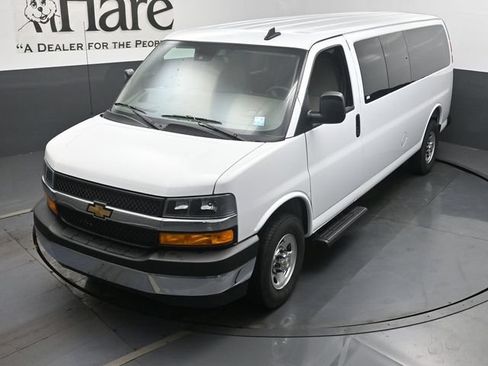 New 2025 Chevrolet Express 3500 LT w/ LT Preferred Equipment Group RWD image 24