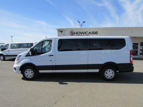 Used 2024 Ford Transit 350 XLT RWD image 11