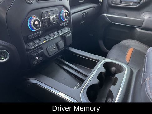 Used 2022 GMC Sierra 2500 AT4 w/ AT4 Premium Plus Package image 25
