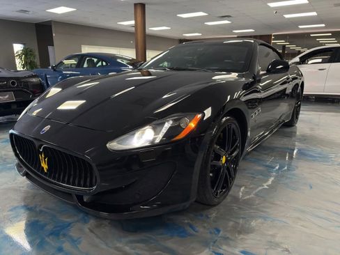 Used 2015 Maserati GranTurismo Sport RWD image 3
