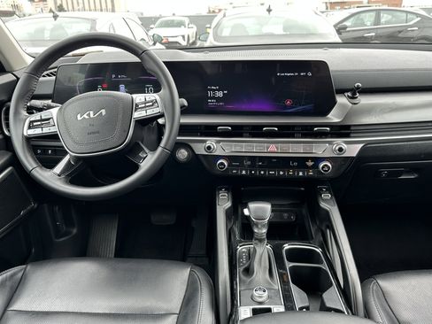 Certified 2024 Kia Telluride S FWD image 15