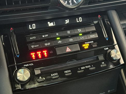Used 2024 Lexus IS 350 F Sport w/ Navigation Package RWD image 19