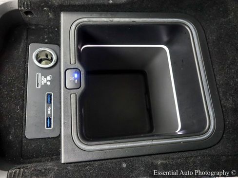 Used 2019 Land Rover Range Rover Sport HSE image 25