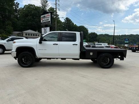 Used 2024 Chevrolet Silverado 2500 W/T w/ WT Convenience Package AWD/4WD image 9