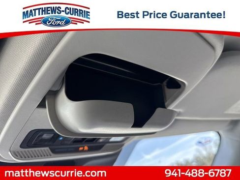 New 2025 Ford Expedition Active image 25