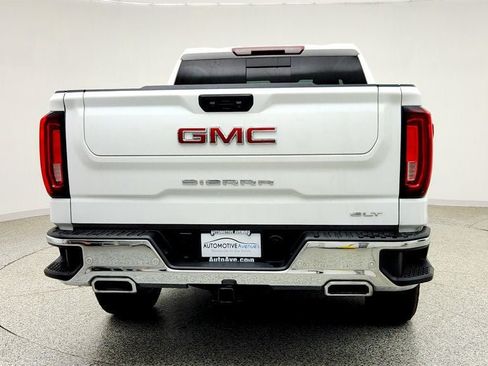 Used 2024 GMC Sierra 1500 SLT AWD/4WD image 6