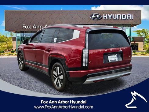 New 2026 Hyundai Ioniq 9 SEL image 3