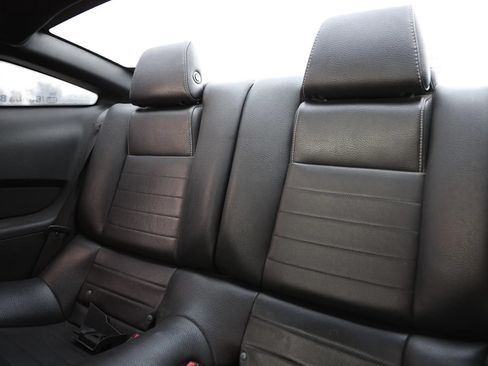 Used 2012 Ford Mustang GT Premium w/ Security Pkg RWD image 15
