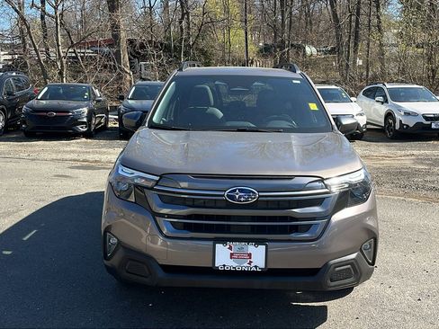 Certified 2025 Subaru Forester Premium image 4