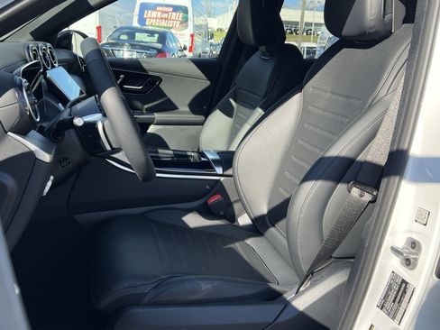 New 2026 Mercedes-Benz GLC 300 4MATIC image 11