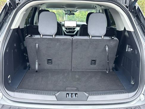 Certified 2026 Ford Explorer Active RWD image 12