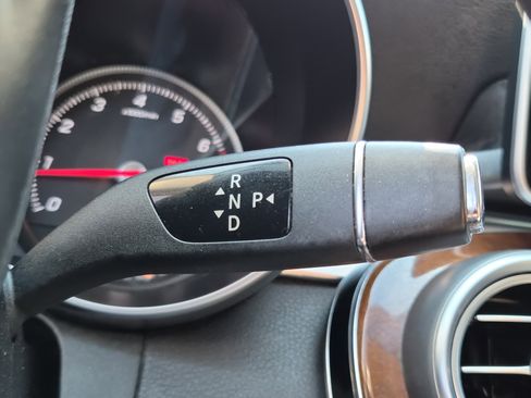 Used 2015 Mercedes-Benz C 300 4MATIC Sedan image 27