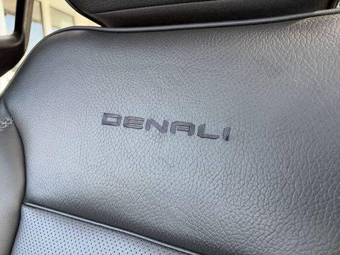 Used 2024 GMC Yukon Denali w/ Denali Reserve Package AWD/4WD image 48