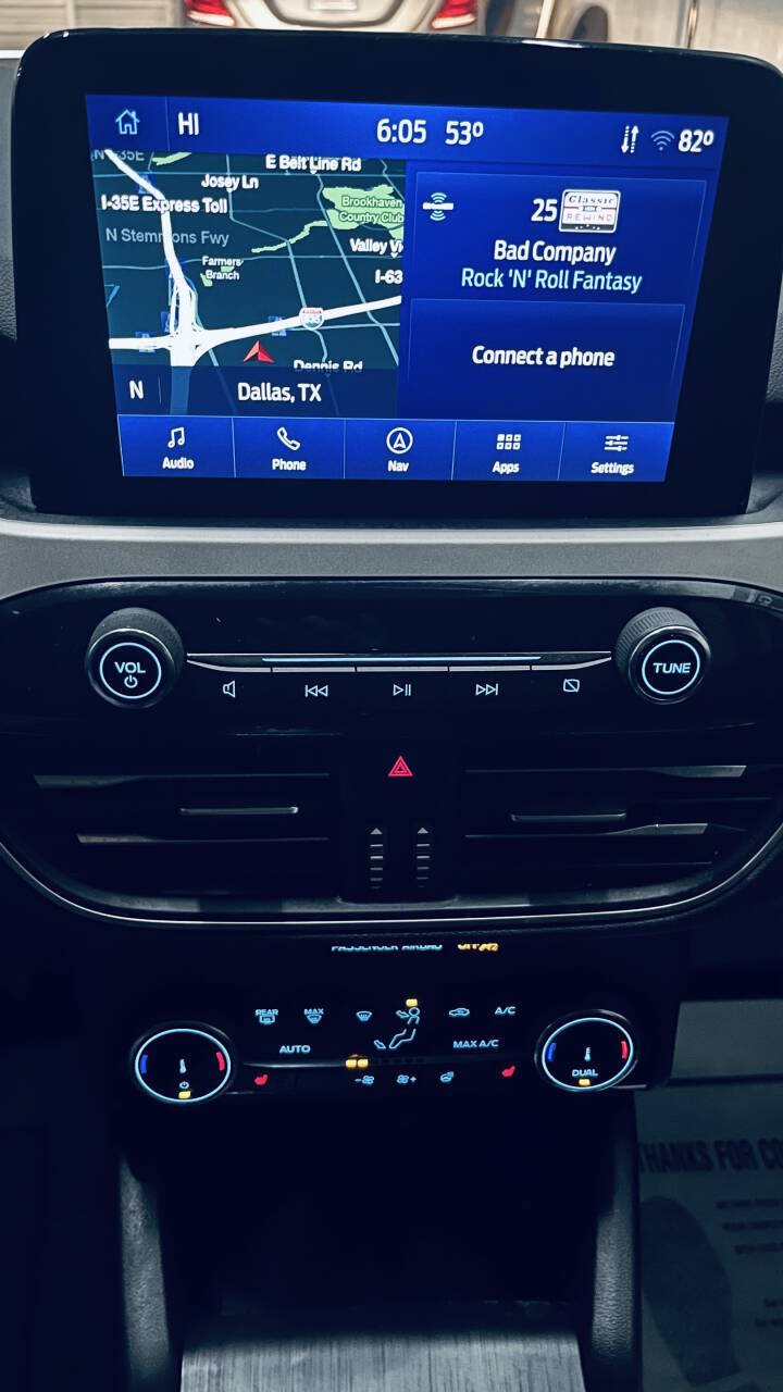 Used 2022 Ford Escape SEL w/ Technology Package FWD image 33
