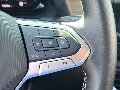 Certified 2025 Volkswagen Atlas SE w/ Panoramic Sunroof Package image 22