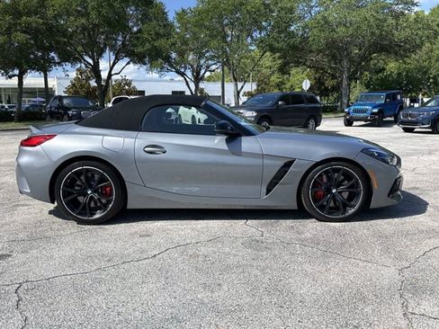 Used 2023 BMW Z4 M40i w/ Premium Package RWD image 2