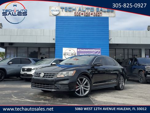 Used 2017 Volkswagen Passat 1.8T R-Line image 1