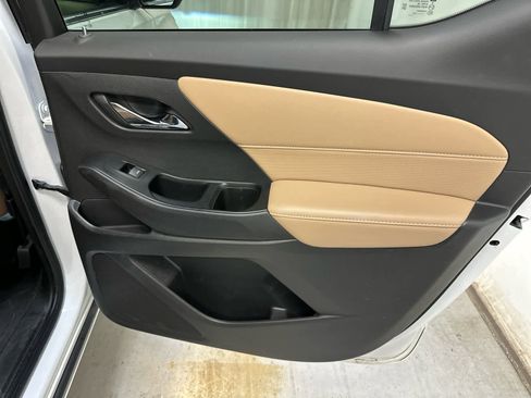 Used 2023 Chevrolet Traverse Premier w/ LPO, Floor Liner Package image 30