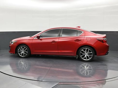 Used 2020 Acura ILX w/ Premium Package FWD image 2