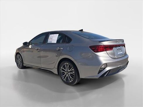 Used 2024 Kia Forte GT-Line image 5