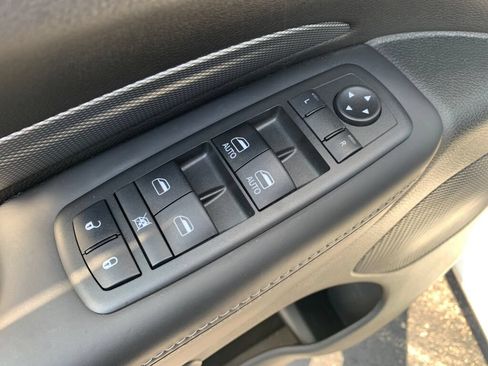 Used 2019 Dodge Durango R/T w/ Trailer Tow Group IV AWD/4WD image 11