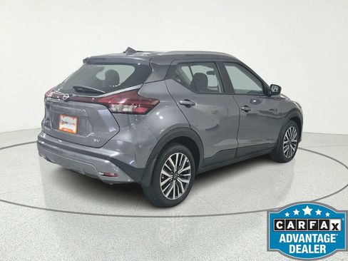 Used 2023 Nissan Kicks SV FWD image 7