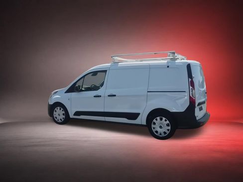 Used 2023 Ford Transit Connect XL FWD image 6
