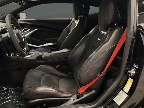 Used 2017 Chevrolet Camaro ZL1 w/ LPO, ZL1 Protection Package image 9