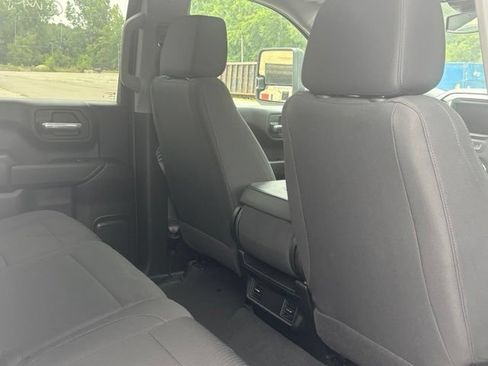 Used 2024 GMC Sierra 1500 Pro w/ Graphite Edition AWD/4WD image 10