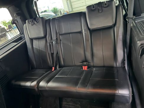 Used 2016 Ford Expedition Platinum AWD/4WD image 10