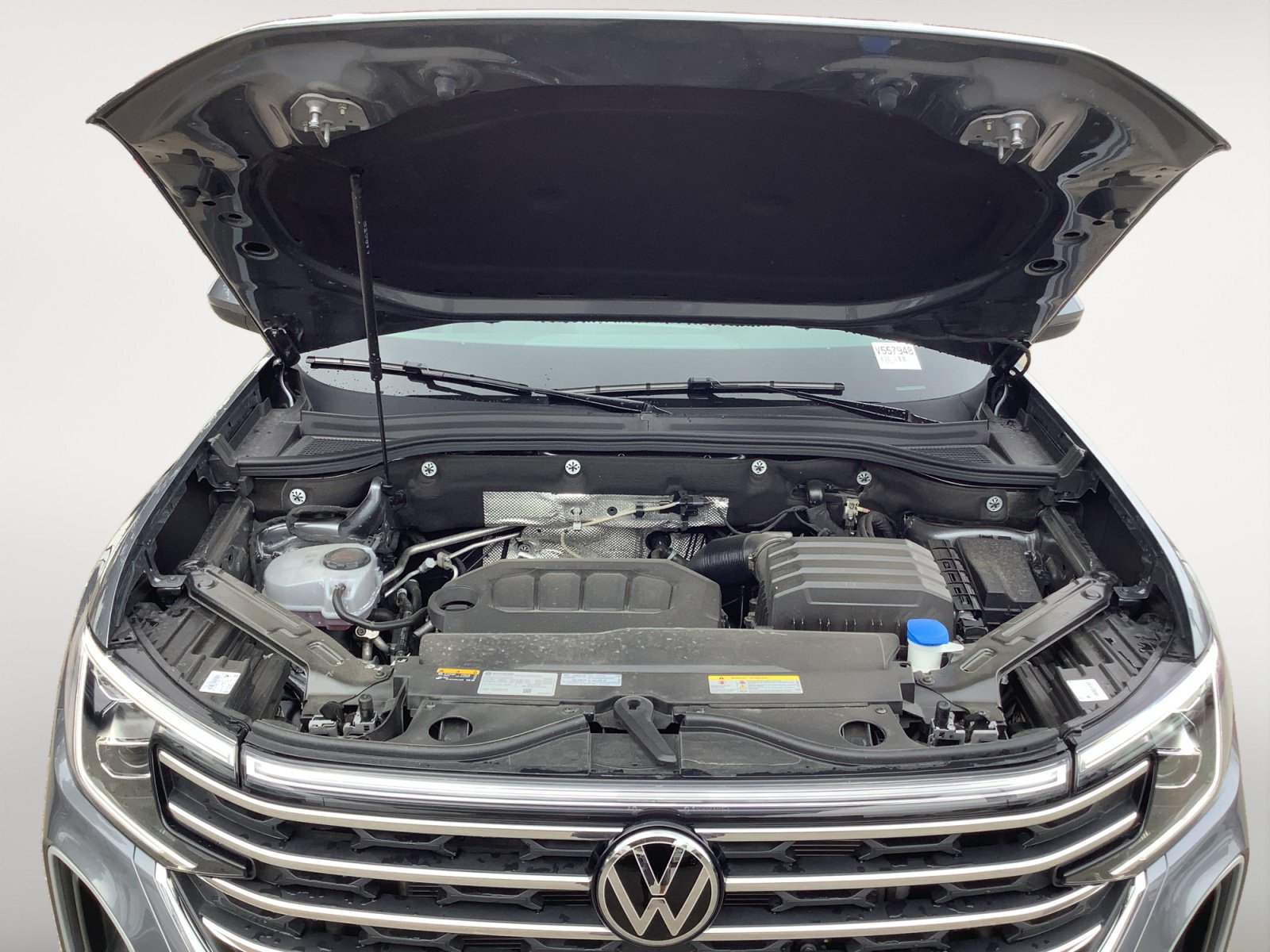 New 2025 Volkswagen Atlas SE FWD image 12