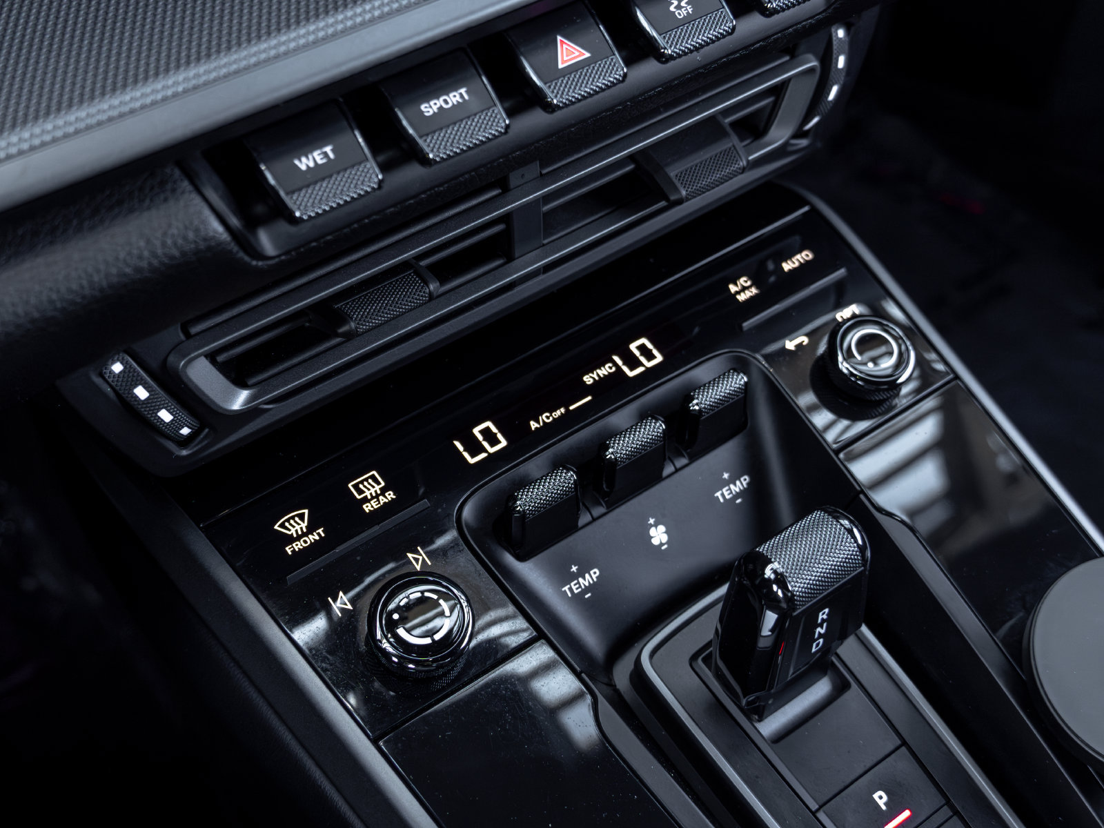 Certified 2021 Porsche 911 Carrera RWD image 38