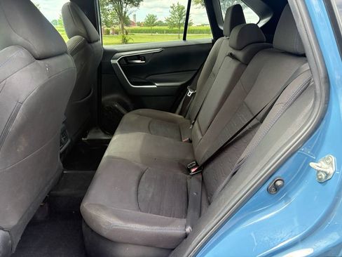 Used 2022 Toyota RAV4 SE w/ Convenience Package AWD/4WD image 15