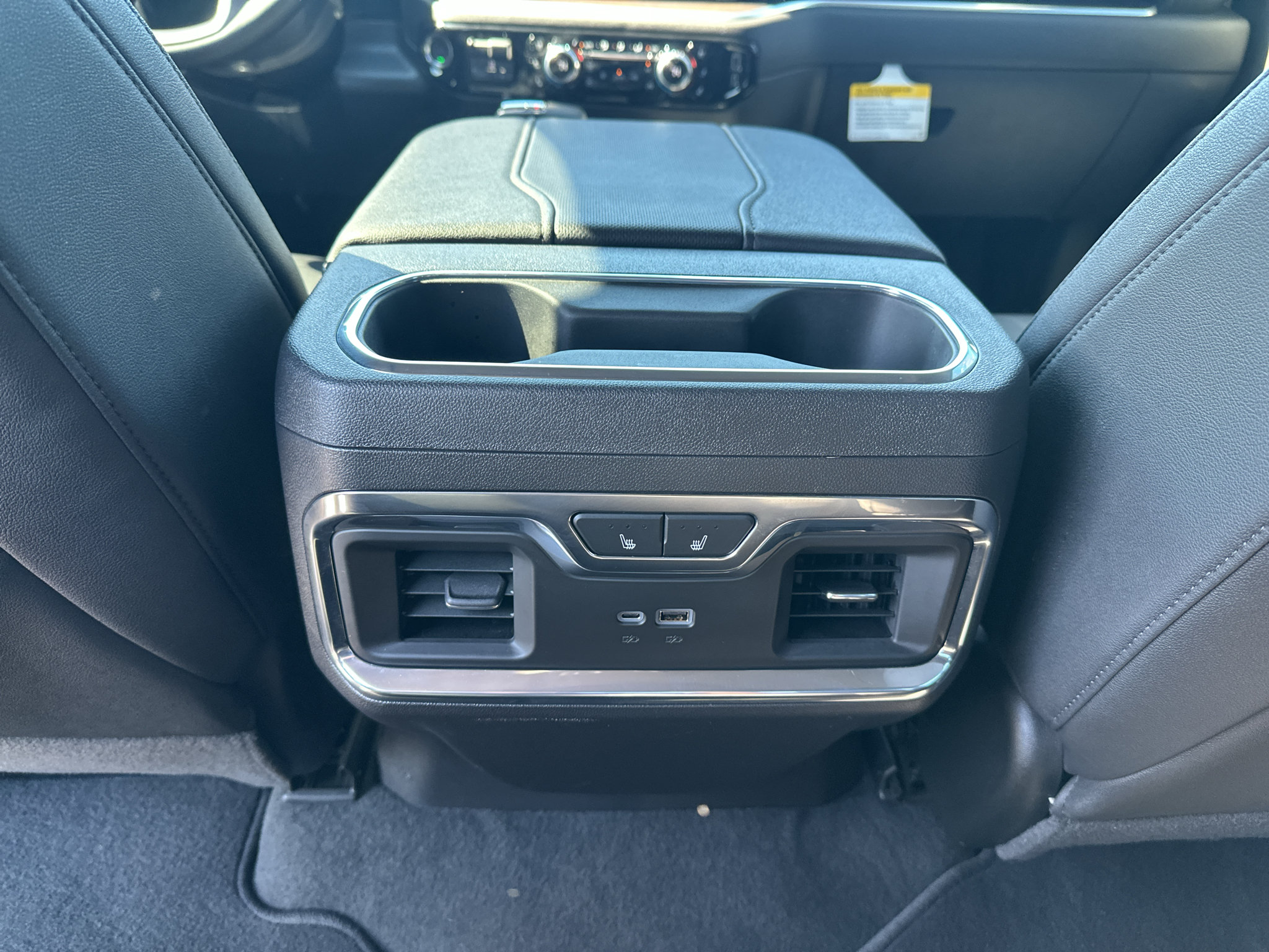 Used 2026 GMC Sierra 1500 SLT w/ SLT Premium Package AWD/4WD image 29
