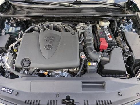 Used 2020 Toyota Camry XSE FWD image 13
