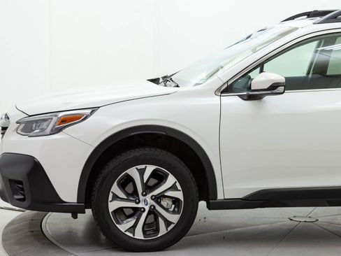 Used 2022 Subaru Outback Limited XT image 10