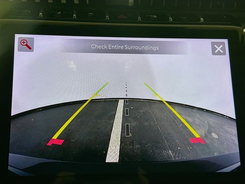 Used 2023 Jeep Grand Cherokee L Limited w/ Luxury Tech Group II image 23