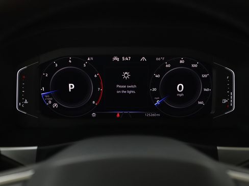 Used 2022 Volkswagen Atlas Cross Sport SEL R-Line image 26