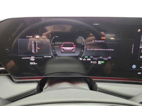 Used 2025 Audi A6 e-tron Premium Plus w/ Premium Plus RWD image 10