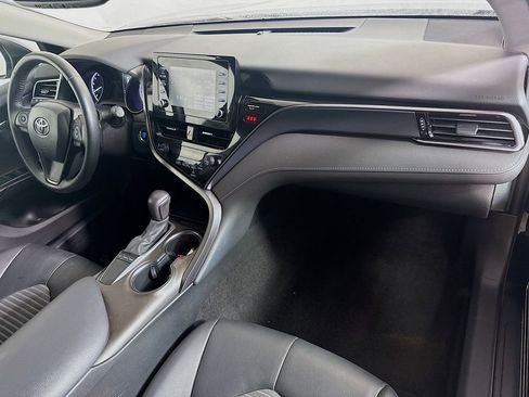 Certified 2022 Toyota Camry SE w/ Convenience Package FWD image 26