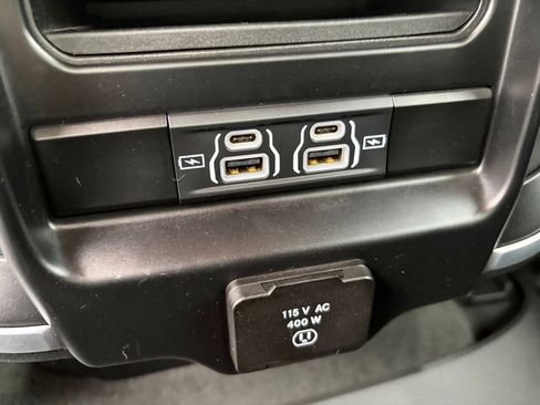 Used 2022 RAM 1500 Big Horn AWD/4WD image 21
